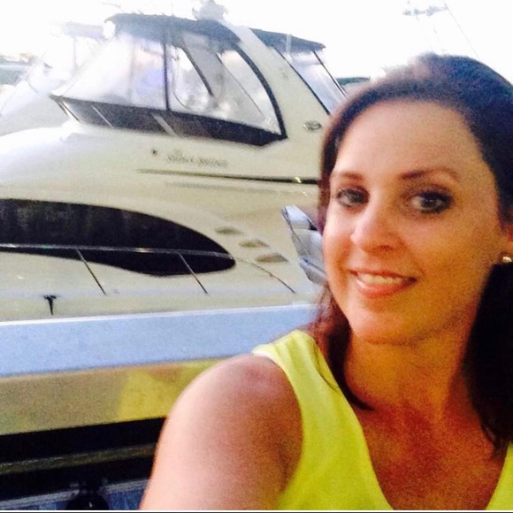 Meet your Posher, Brigette - Picture 1 of 1